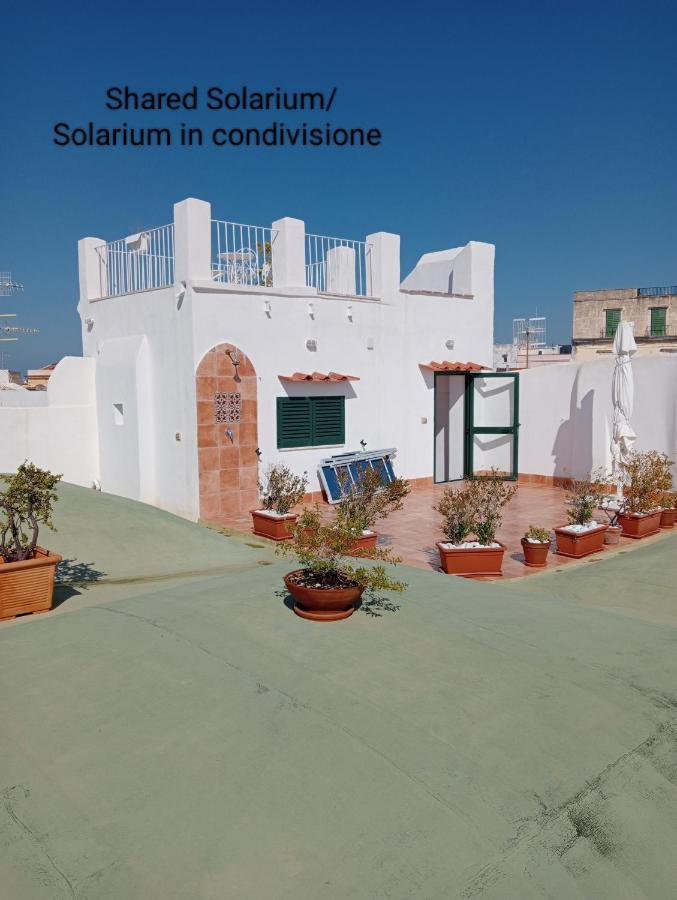 Torretta Corricella- Punta Serra Прочида Екстер'єр фото